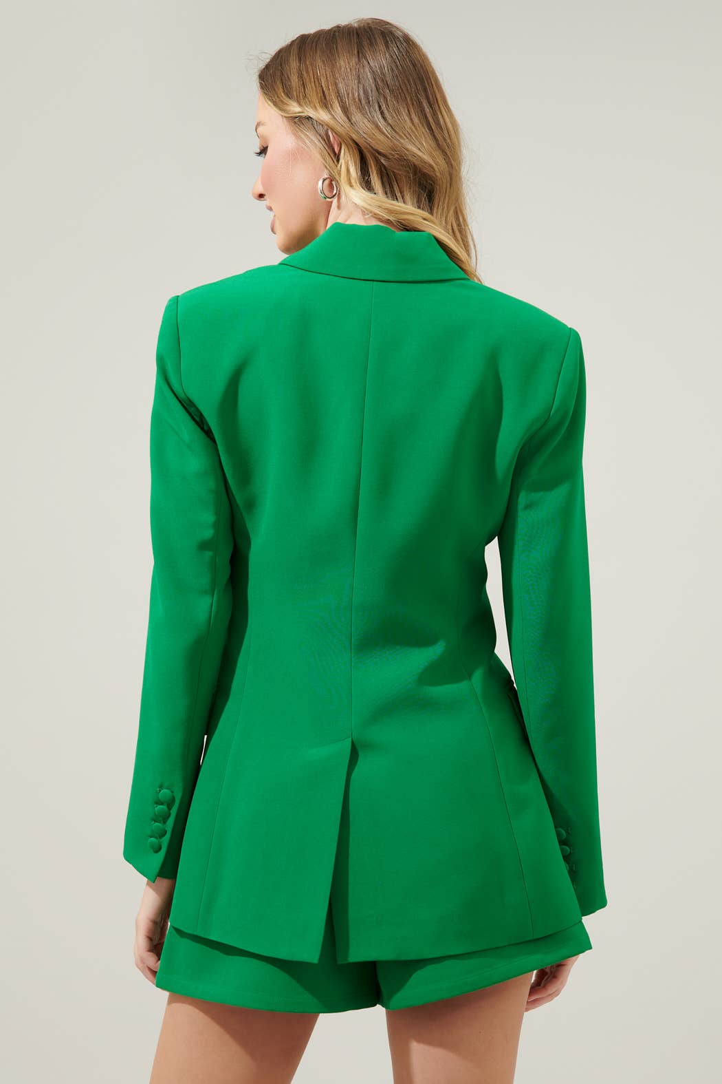 Chelsea Fitted Notch Lapel Blazer
