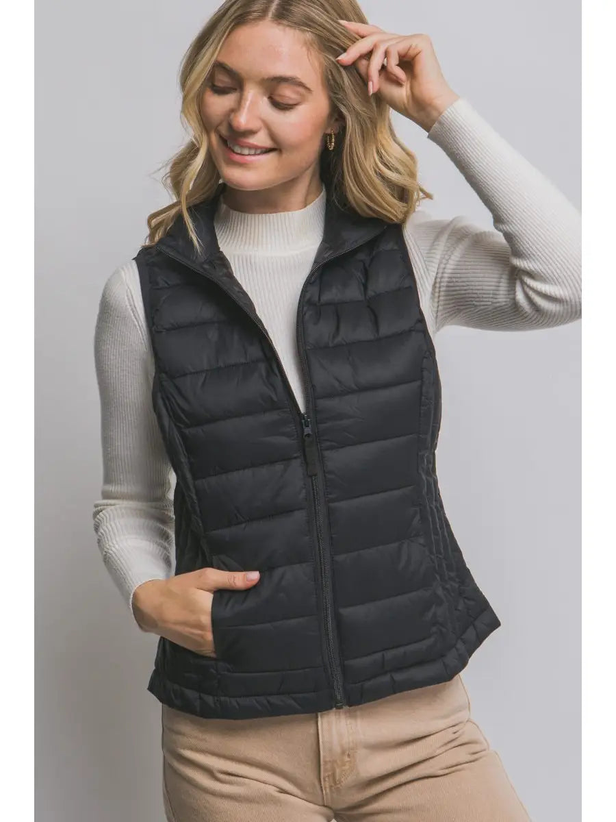 Women’s Lightweight Packable Puffer Vest – Black