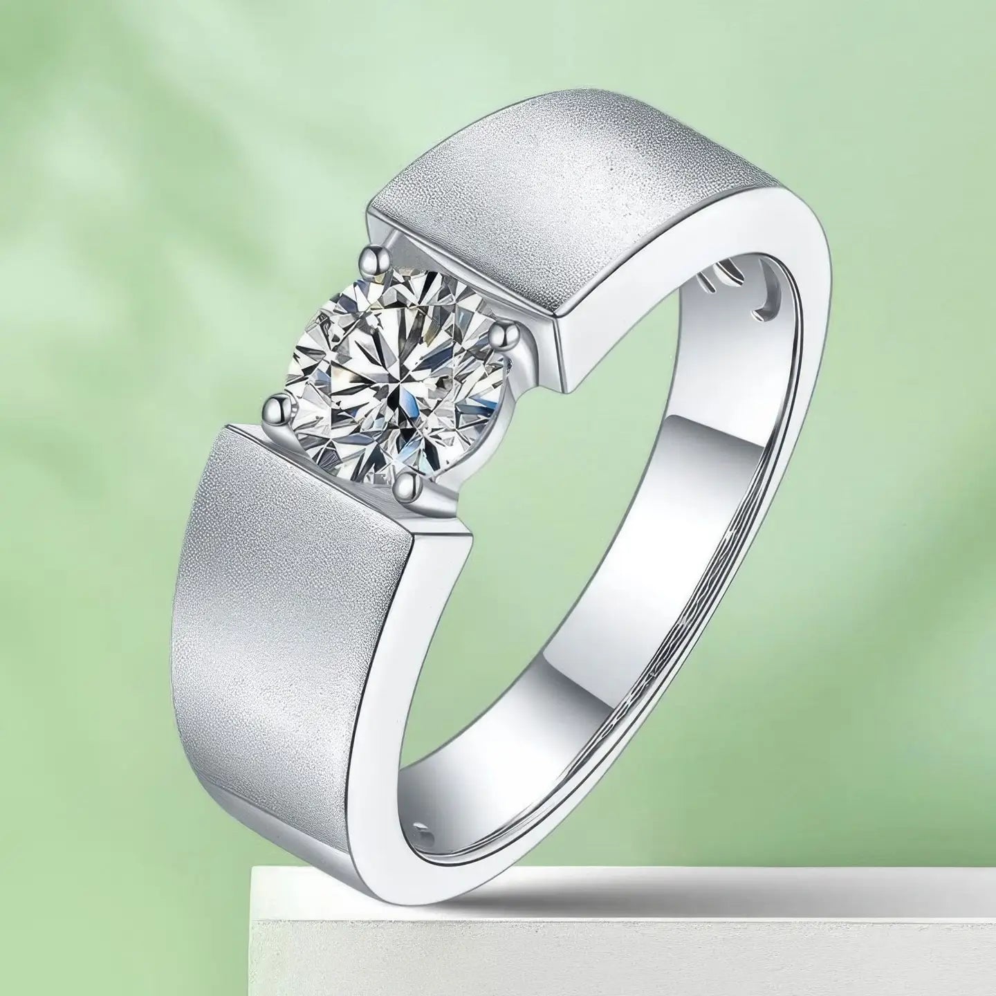 Men's Minimalist Moissanite Ring | 1ct D Color Round Cut | 925 Sterling Silver