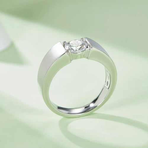 Men's Minimalist Moissanite Ring | 1ct D Color Round Cut | 925 Sterling Silver
