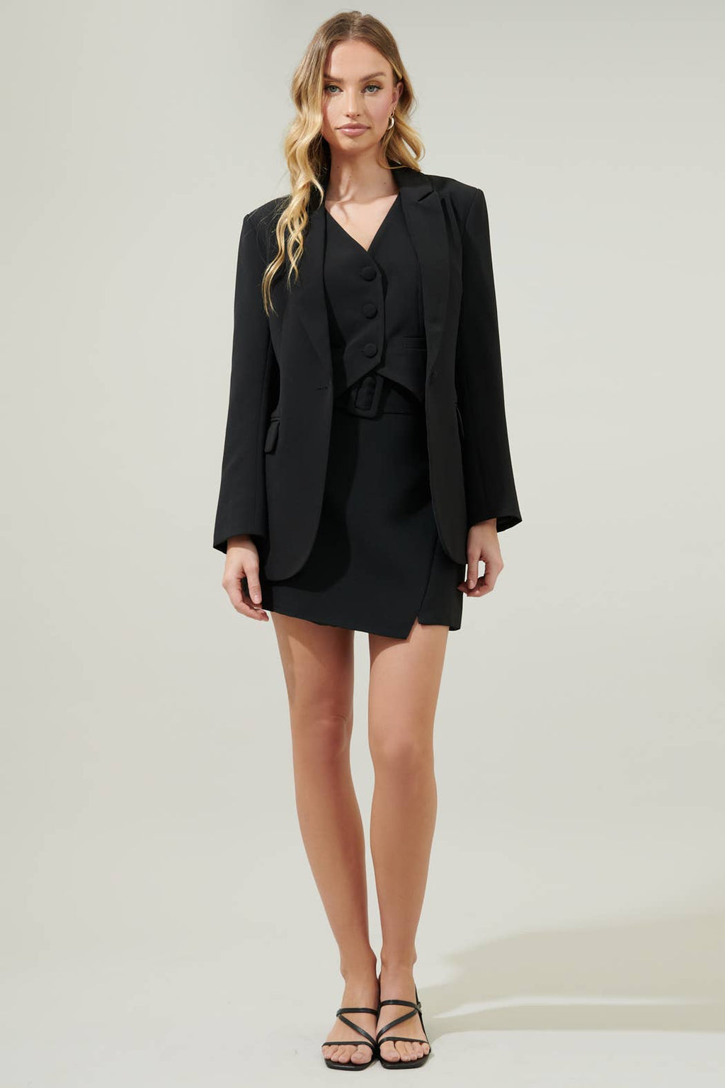 Chelsea Fitted Notch Lapel Blazer